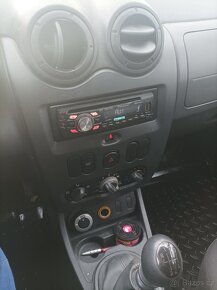 Dacia Duster 1.6 4x4 - 10