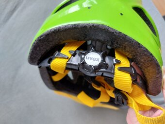 Dětská juniorská helma na kolo, Uvex Quatro, 50-55cm - 10