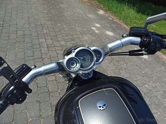Harley-Davidson V-Rod Muscle 1250 - 10