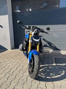 BMW R1250R - 10