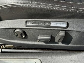 Volkswagen Passat B8 Highline 2.0TDi 140kW - 10