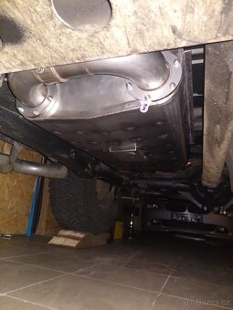 Hummer H2 6.0 6.2 V8 Cat-Back nerezový výfukový systém - 10