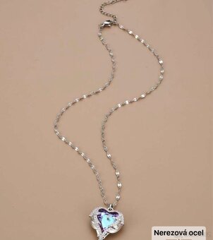 Dámské přívěsky s řetízkem - 10