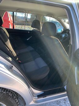 Prodám VW Golf 1.9TDI - 10