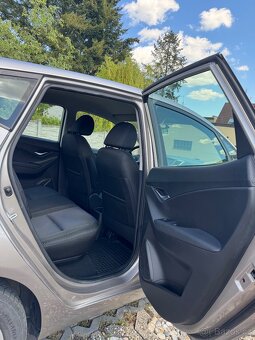 Hyundai ix20 1.4i benzín - 10