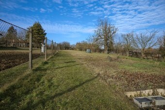 Stavební pozemek 1000m2 na prodej, Buchlovice - 10