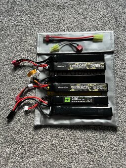 Airsoft M4 AEG + baterie, zásobníky, red dot – komplet SET - 10