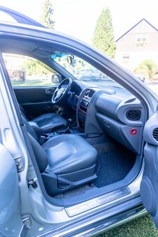 Prodám Hyundai Santa Fe r.v.2004 - 10