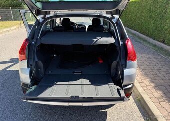 Peugeot 3008 1,6 HDi jízdní režimy klima nafta - 10
