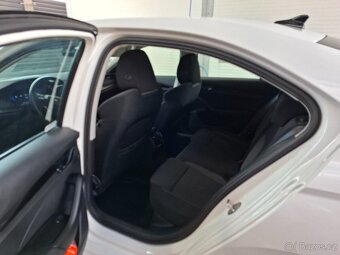 Škoda Octavia 2,0 TDI TOP - 10