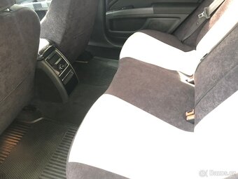 Škoda Superb II 2.0 TDI CR 125kw sedan - 10