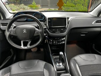 Peugeot 2008 1.2i 60KW Automat naj 96Tkm nové v ČR - 10