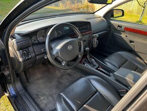 Opel Omega MV6 3.2 nová STK - 10
