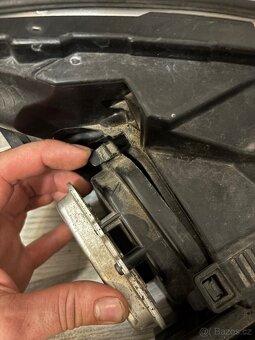 Přední xenonové světla Škoda Octavia 2 facelift - 10