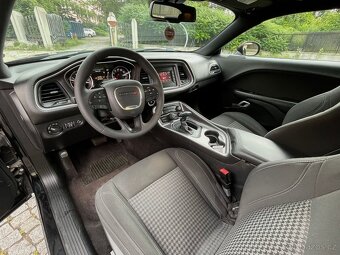 Dodge Challenger 3.6 V6 227kW - 10