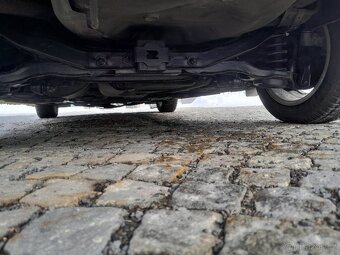 Mazda 3 1.6 77kw benzin - 10