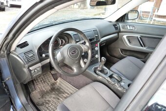 Subaru Legacy 2.0i AWD - 10