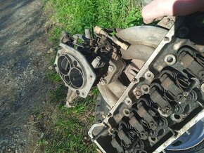 Hlava motoru na vaz 2101 - 10