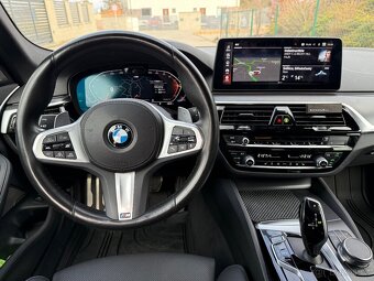 BMW Řada 5, 530d xDrive 3,0/210kW ČR DPH - 10