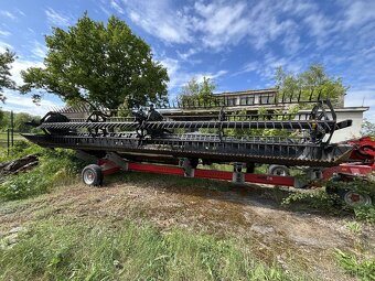 Sklízecí mlátička Case IH AF7230 - 10
