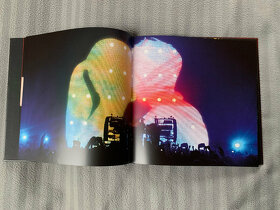 The Chemical Brothers - Don't Think (Large Casebound Book E - 10