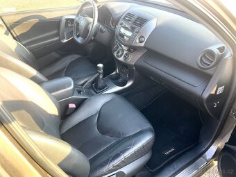 Toyota RAV4, 2.2 2AD 110kW 4x4 - 10