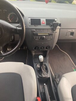 Škoda Fabia RS 1.9 TDI červené barvy - 10