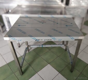Nerezový pracovní stůl, gastro nábytek - 10