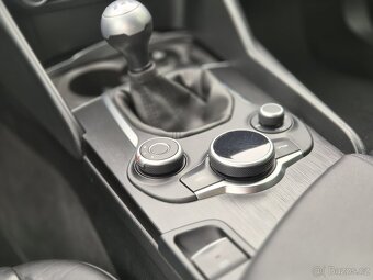 Giulia 2,2jtd 2017 - 10