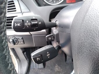 BMW X6 XDRIVE 3.5 i 225kW - 10