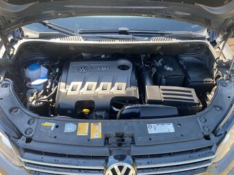 VW Touran 2.0 TDi - 10