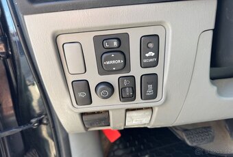 Toyota Hilux 3.0D4D Double Cab Sol 4x4 Aut. 126kw - 10