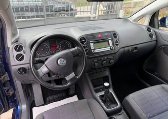 Volkswagen Golf Plus 1,6i pravid.servis , tempomat benzín - 10