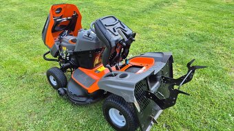 Zahradní traktor Husqvarna TC238 TX - 10