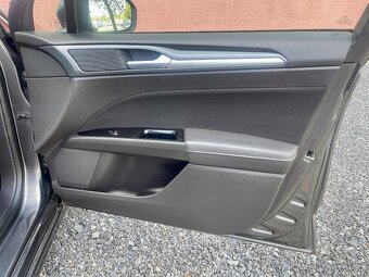 Ford Mondeo MK5 2.0tdci/132kw, Titanium, pěkný vůz - 10