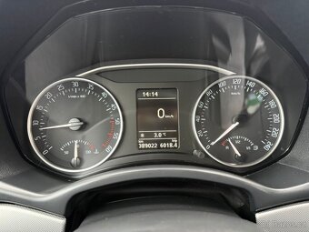 Škoda octavia 2 facelift 1.6tdi 77kw - 10