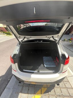 BMW X1 xDrive20d M paket - 10