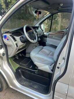 Prodej vozu Renault Trafic rok 2005 - 10