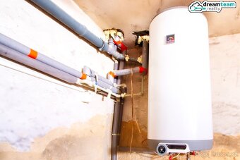 Komerční nemovitost s velkým potenciálem, 360 m2 - Stará Ves - 10
