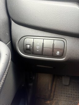 KIA CARENS 2013, 1.6 GDI, 99 KW - 10