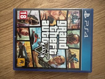 Ps4 hry Cena dohodou. - 10