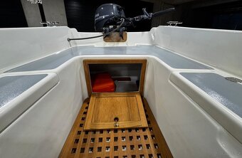 Motorová loď PASARA vč.přívěsu - 10