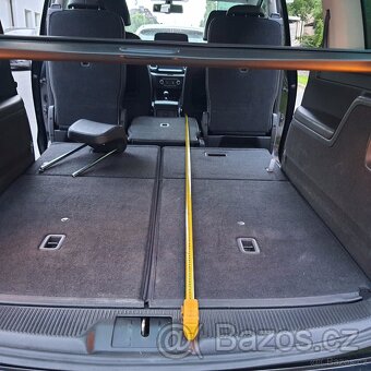 Sharan 4x4 7 míst 2.0TD 130kW, alcantara, park pilot, 2 maj - 10