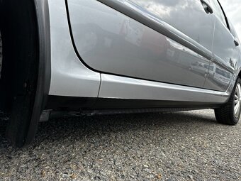 PEUGEOT 307 SW - 1,6i - PANORAMA - 7 MÍST - BEZ KOROZE - 10