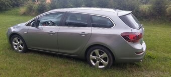 OPEL ASTRA "J" 1.6 TURBO BENZÍN - 10
