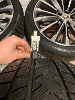 Alu kola Škoda R19 5X112 ZÁNOVNÍ ZIMNÍ PNEU 235/40 R19 - 10
