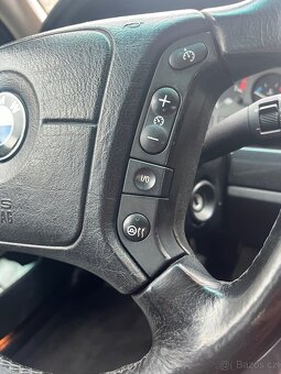 BMW e39 528i - 10