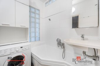 Převod dr. podílu, byty/3+1, 70 m2, Legií 2568, 40747 Varnsd - 10