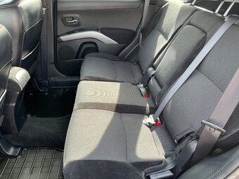 Mitsubishi Outlander 2.2 D r.v.2011 - 10