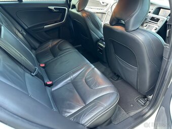 Volvo V60, 2.4 158 kW D6 AWD HYBRID R-DESIGN - 10